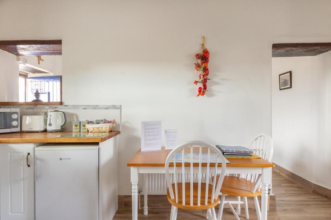 Blue Sky Cottage, Doolin Carrowauff Exterior foto